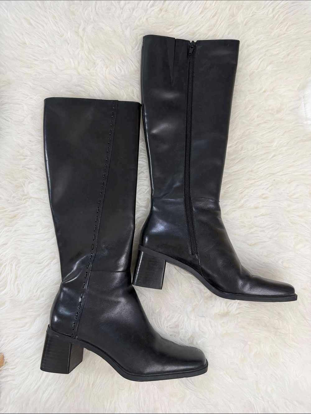 Bandolino Women's Boots style Saundra Square toe Mid-Calf Block Heel Size 6M